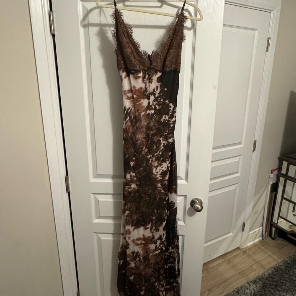 L'AGENCE Susanna Silk Lace Dress - Cowprint - Picture 4 of 5